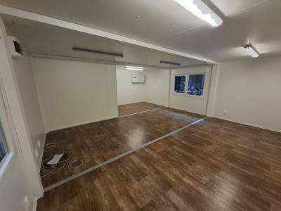 Conteneur de bureau en couleur