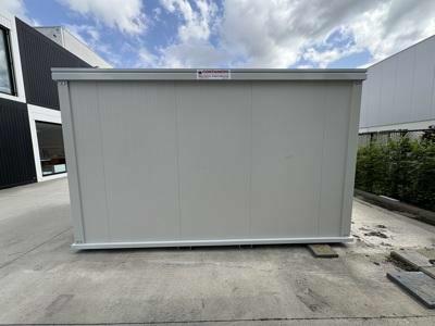 Nouveau conteneur de chantier 4.00 x 2.40 m de Mechanic International