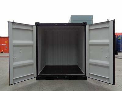 Innenraum des gebrauchten 10FT Lagercontainers schwarz von Mechanic International