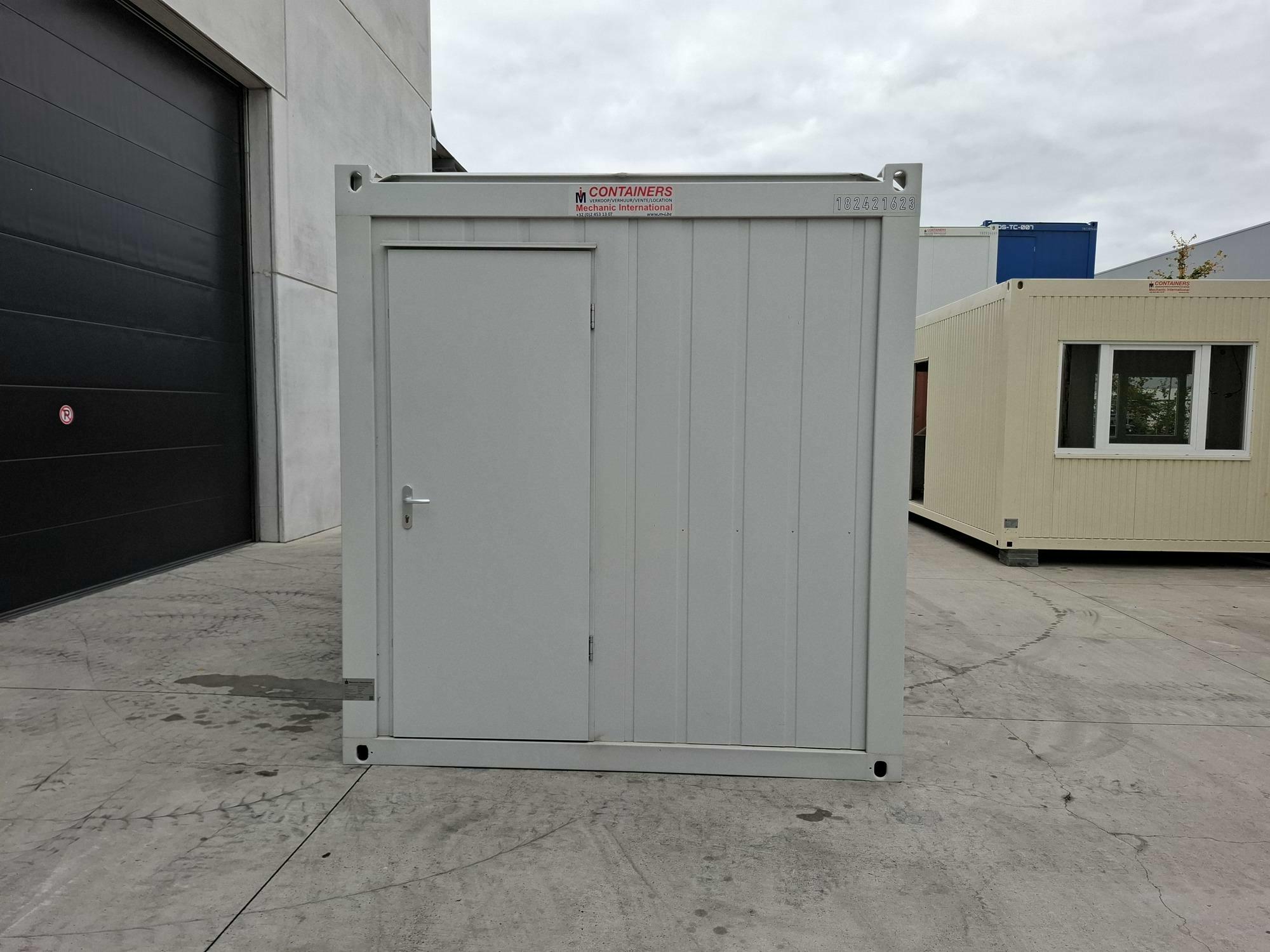 Nieuwe 20FT bureelcontainer Classic Line met ramen korte zijde van Mechanic International