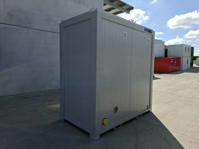 Neuer 8FT Sanitärcontainer Classic Line weiß mit 2 Toiletten von Mechanic International