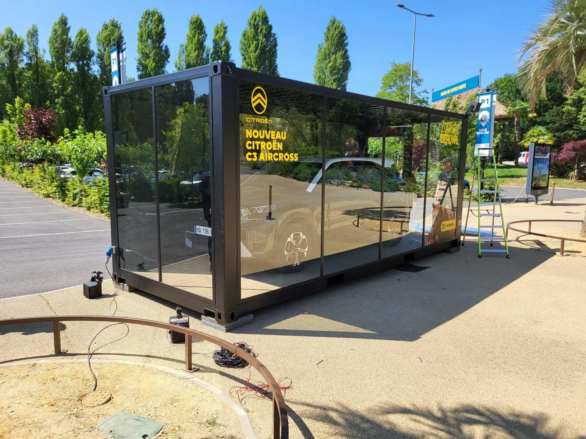 Mechanic International installe une conteneur promotionnel au ZooParc ...