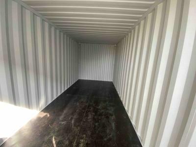 Intérieur du conteneur maritime 20FT première traversée blanc de Mechanic International