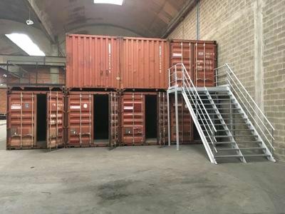 40FT Seecontainer als Lager für Bowling und Karting Antwerpen