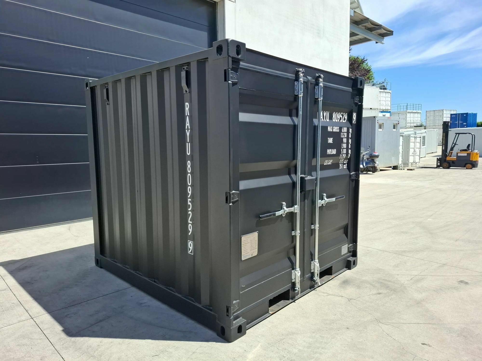 8FT Shipping Container from Mechanic International