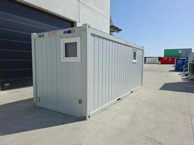 Nouveau conteneur sanitaire 20FT avec toilettes Classic Line gris de Mechanic International